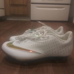 Men's football/soccer cleats